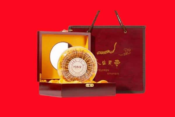收购资讯:吴忠市利通回收冬虫夏草是按克吗